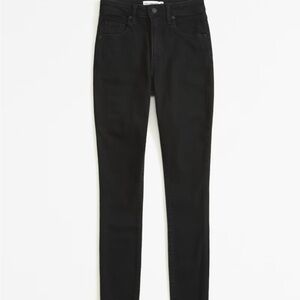 Black Skinny Jeans
